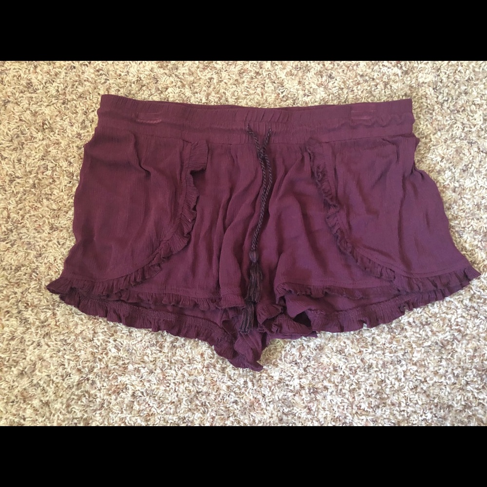 Maroon ruffled shorts